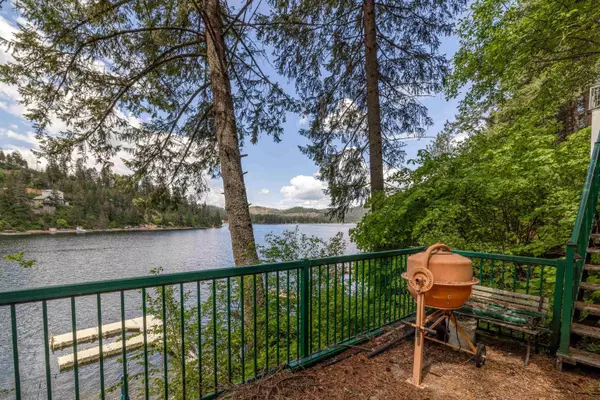 3965 W Bayside WAY, Loon Lake, WA 99148