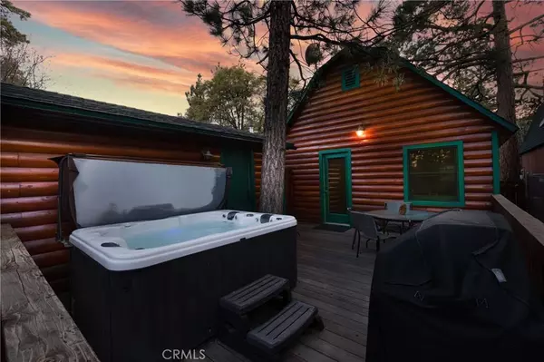 437 Victoria LN, Sugarloaf, CA 92386