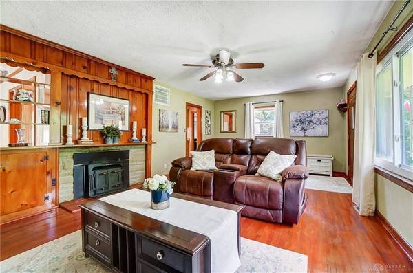 2004 La Grange Road, Beavercreek, OH 45431