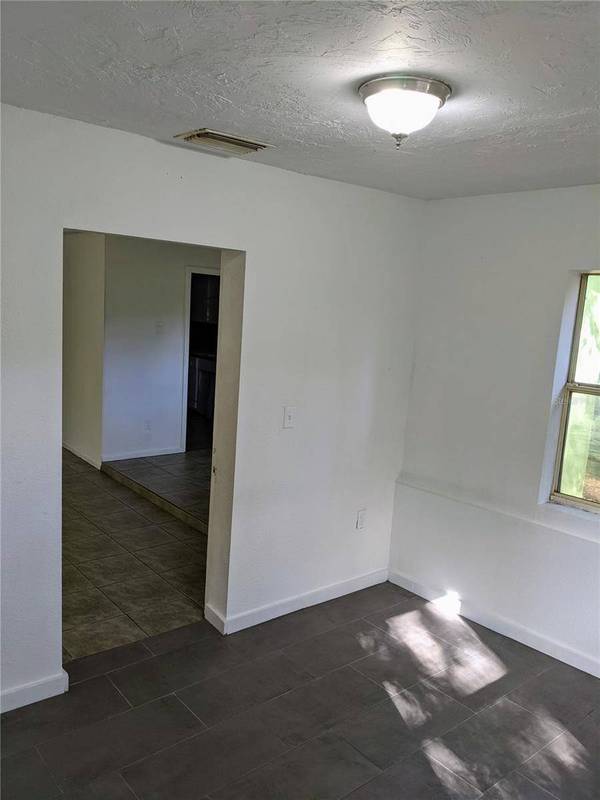 1570 28TH ST, Sarasota, FL 34234