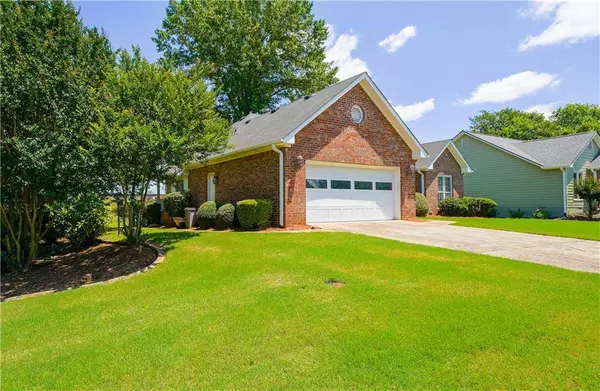 6 Saddlebrook DR, Cartersville, GA 30120