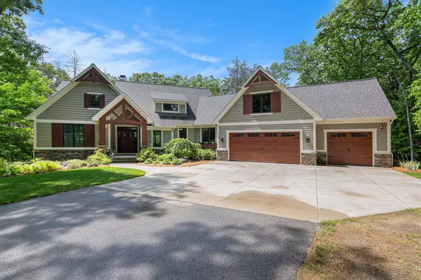 7440 Sunfish Woods Court, Rockford, MI 49341