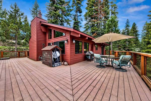 12525 Falcon Point Place, Truckee, CA 96161-0000