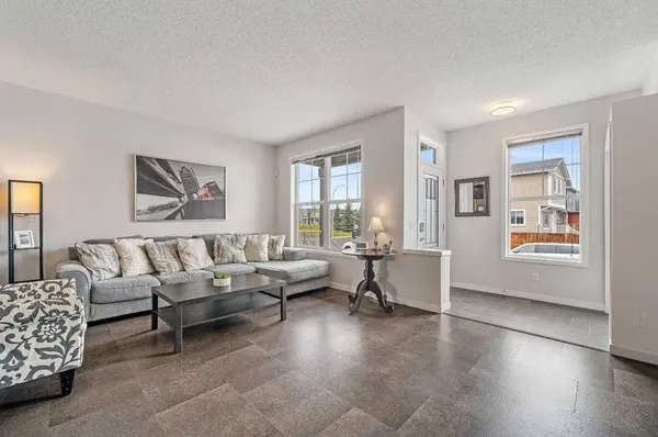 430 Auburn Crest WAY SE, Calgary, AB T3M 1P9