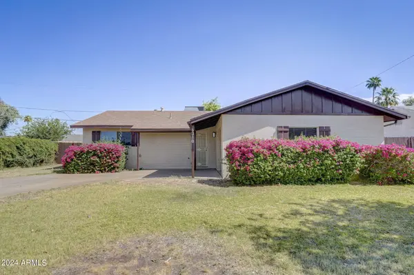 6310 W BERRIDGE Lane, Glendale, AZ 85301