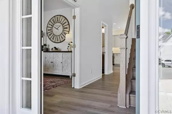 9324 Pentwyn PL, Midlothian, VA 23112