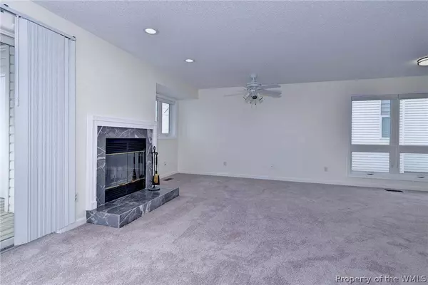 169 Atlantic AVE #A, Hampton, VA 23664