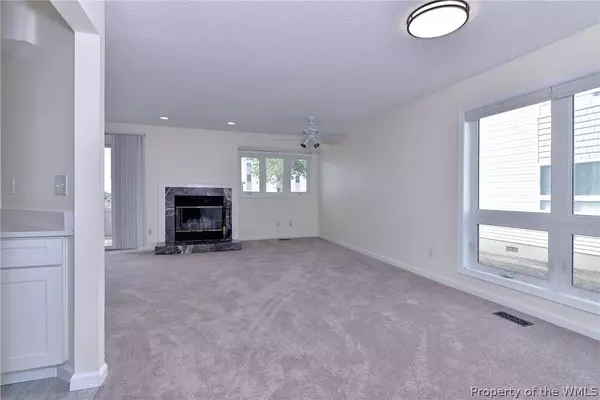 169 Atlantic AVE #A, Hampton, VA 23664