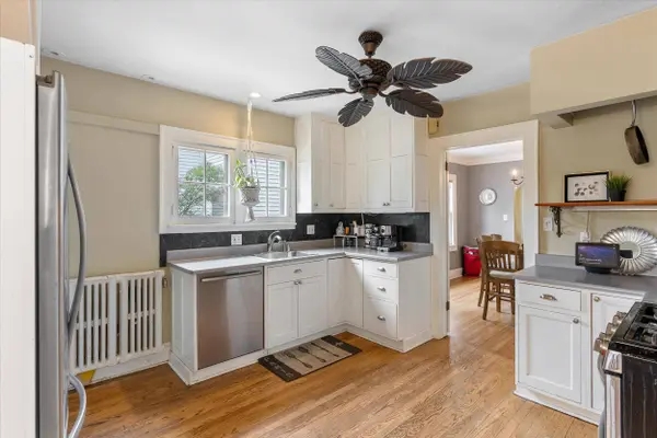 5964 N Kent, Whitefish Bay, WI 53217