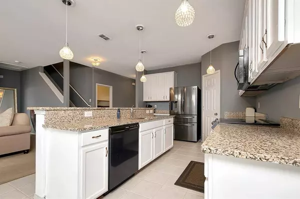 2428 Bermont Red Lane, Fort Worth, TX 76131