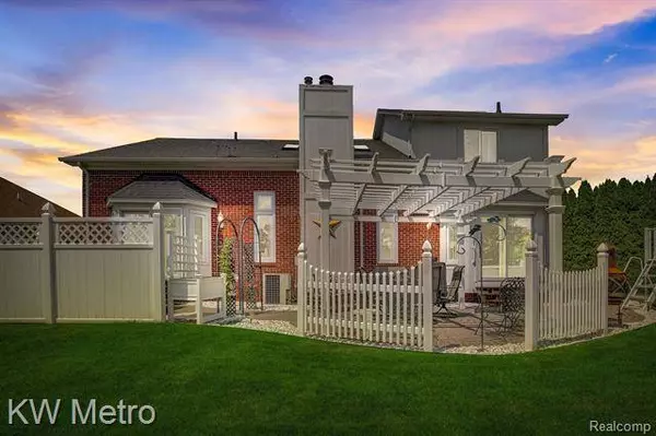 19226 CALYPSO Drive, Macomb, MI 48044