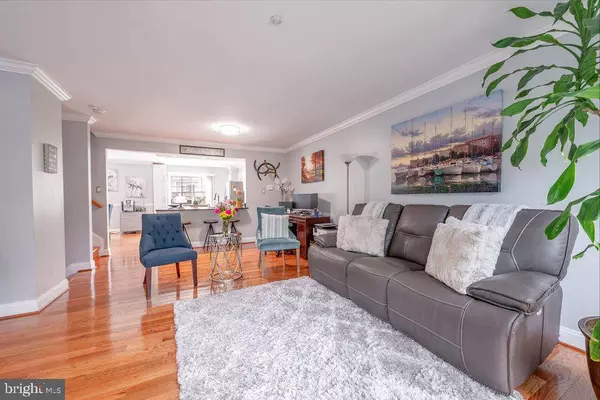 18404 CHERRY LAUREL LN, Gaithersburg, MD 20879