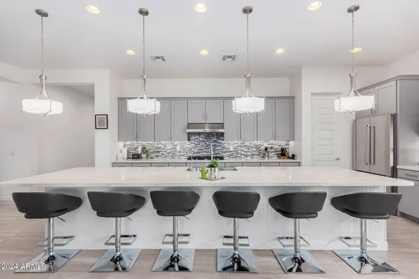 14384 W WINDROSE Drive, Surprise, AZ 85379