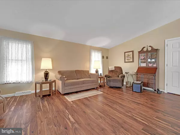 357 W CEDAR ST, Palmyra, PA 17078