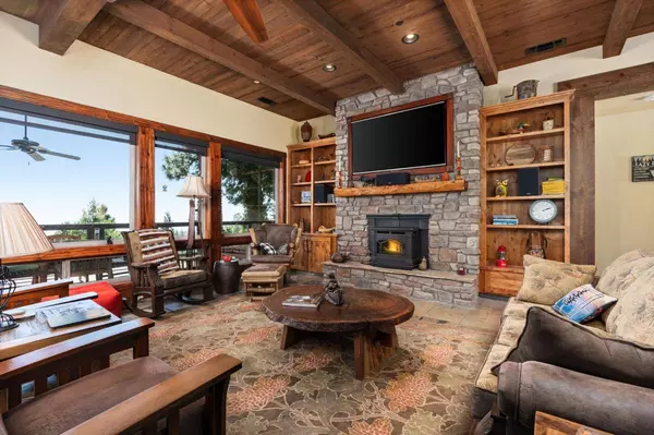 40704 Wild Iris Lane, Shaver Lake, CA 93664