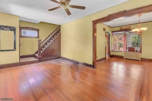 147 Bogert St, Teaneck Twp., NJ 07666