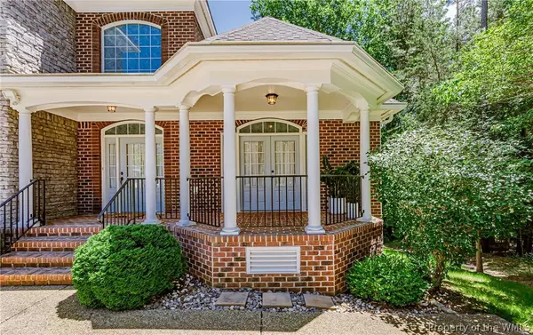 4973 College Green LN, Providence Forge, VA 23140