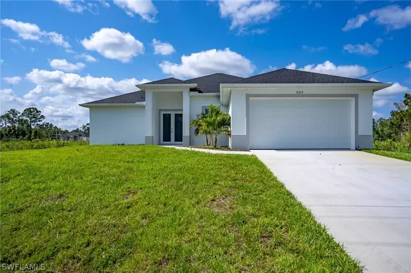 3317 59th ST W, Lehigh Acres, FL 33971