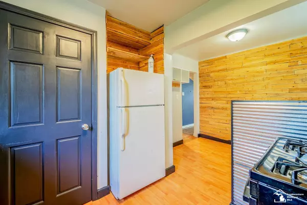 1527 WASHINGTON Street, Lincoln Park, MI 48146