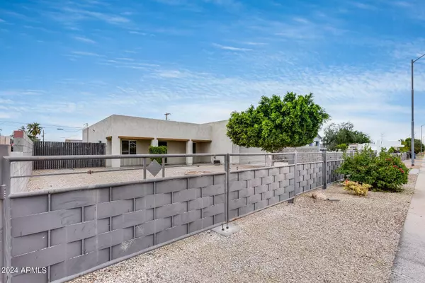 15439 N FACTORY Street, Surprise, AZ 85378