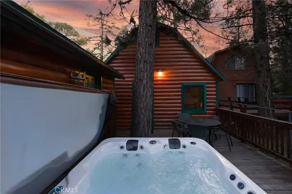 437 Victoria LN, Sugarloaf, CA 92386