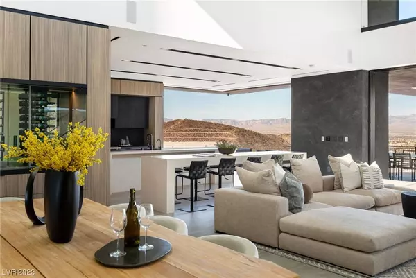 21 Rockstream Drive, Henderson, NV 89012