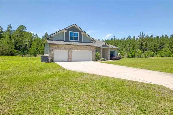 66452 ROCKING HORSE LN, Callahan, FL 32011