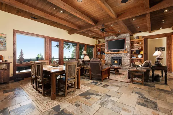 40704 Wild Iris Lane, Shaver Lake, CA 93664