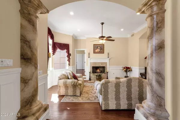 4664 E GROVE Circle, Mesa, AZ 85206