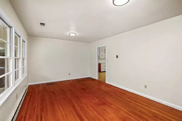 414 Grogan ST, Lavonia, GA 30553