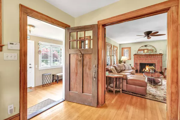 31 Morgan Park, Clinton, CT 06413