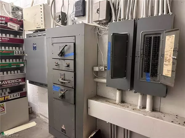 109 Battle Run RD, Mingo Junction, OH 43938