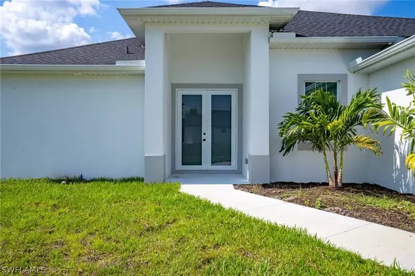 3317 59th ST W, Lehigh Acres, FL 33971