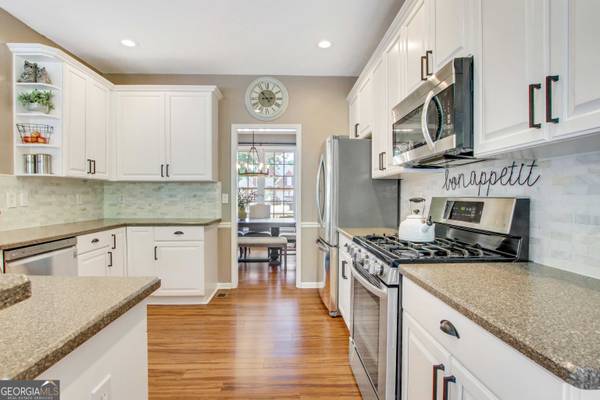 58 Vine Creek LN, Acworth, GA 30101