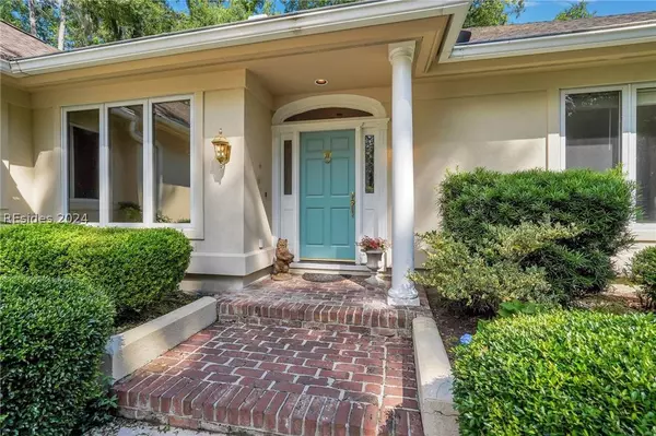 13 Timber LN, Hilton Head Island, SC 29926