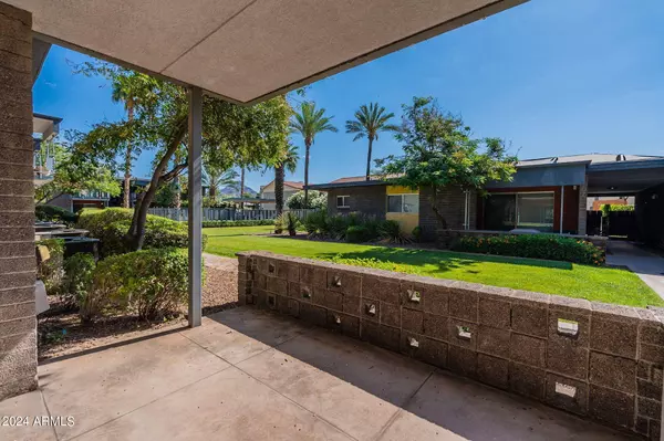 1630 E GEORGIA Avenue #104, Phoenix, AZ 85016