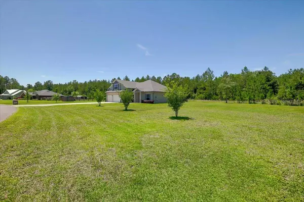 66452 ROCKING HORSE LN, Callahan, FL 32011