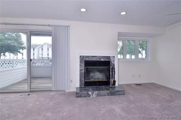 169 Atlantic AVE #A, Hampton, VA 23664