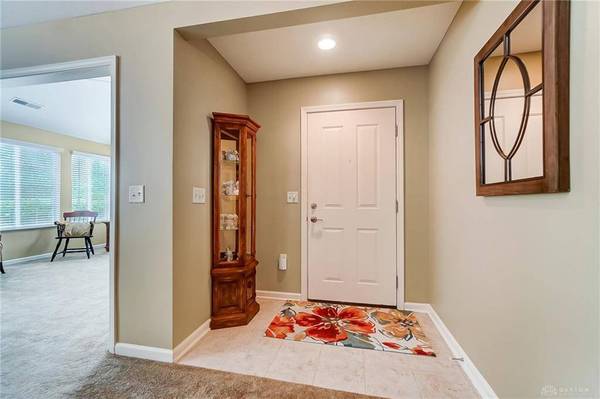 2409 Locust Hill Boulevard, Beavercreek, OH 45431