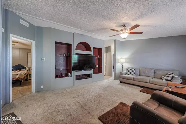 2000 S Apache Road #266, Buckeye, AZ 85326