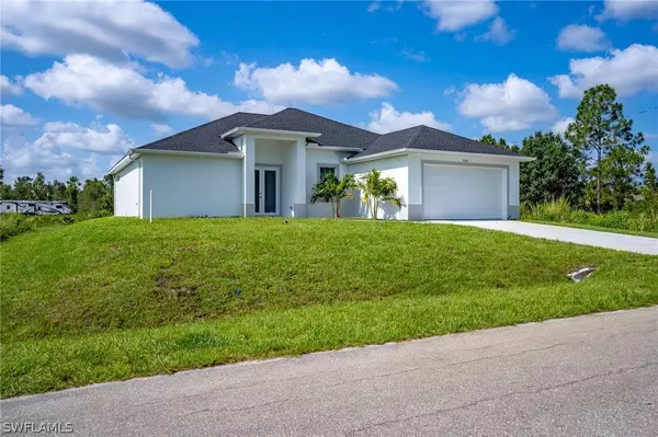 3317 59th ST W, Lehigh Acres, FL 33971