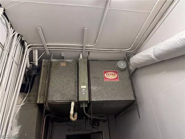 109 Battle Run RD, Mingo Junction, OH 43938