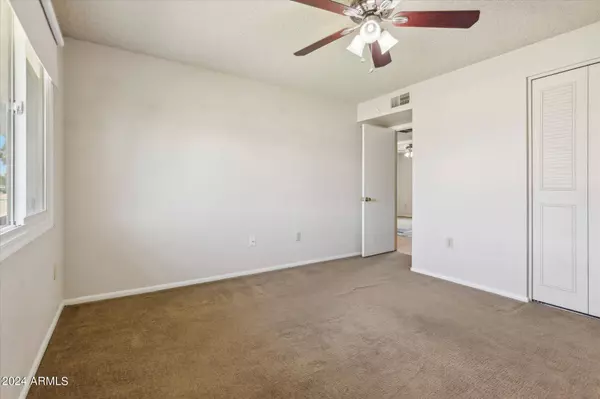 1707 W SURREY Avenue, Phoenix, AZ 85029