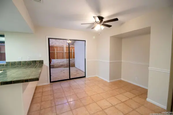 15209 SUMMERTON OAK ST, San Antonio, TX 78232-4036