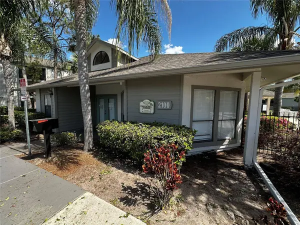 2202 CASCADES BLVD #303, Kissimmee, FL 34741