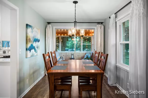 309 Lenora NW Avenue, Grand Rapids, MI 49504