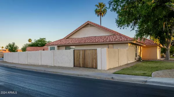 5609 W FRYE Road, Chandler, AZ 85226