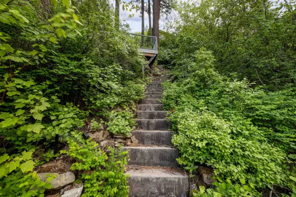 3965 W Bayside WAY, Loon Lake, WA 99148