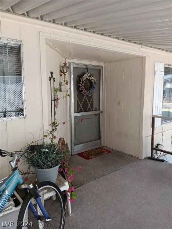 5015 S Ridge Club Drive, Las Vegas, NV 89103