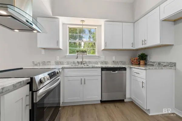 6820 Alston Court, Mobile, AL 36618